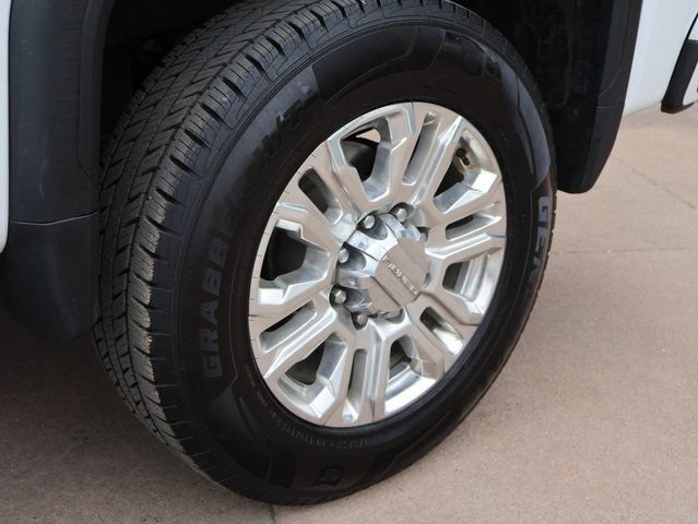 Certified 2022 GMC Sierra 3500 Denali AWD/4WD image 47