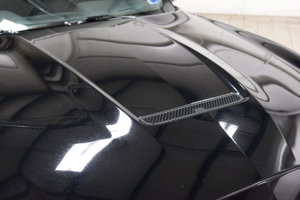 Used 2020 Ford Mustang Shelby GT350 w/ Technology Package image 17