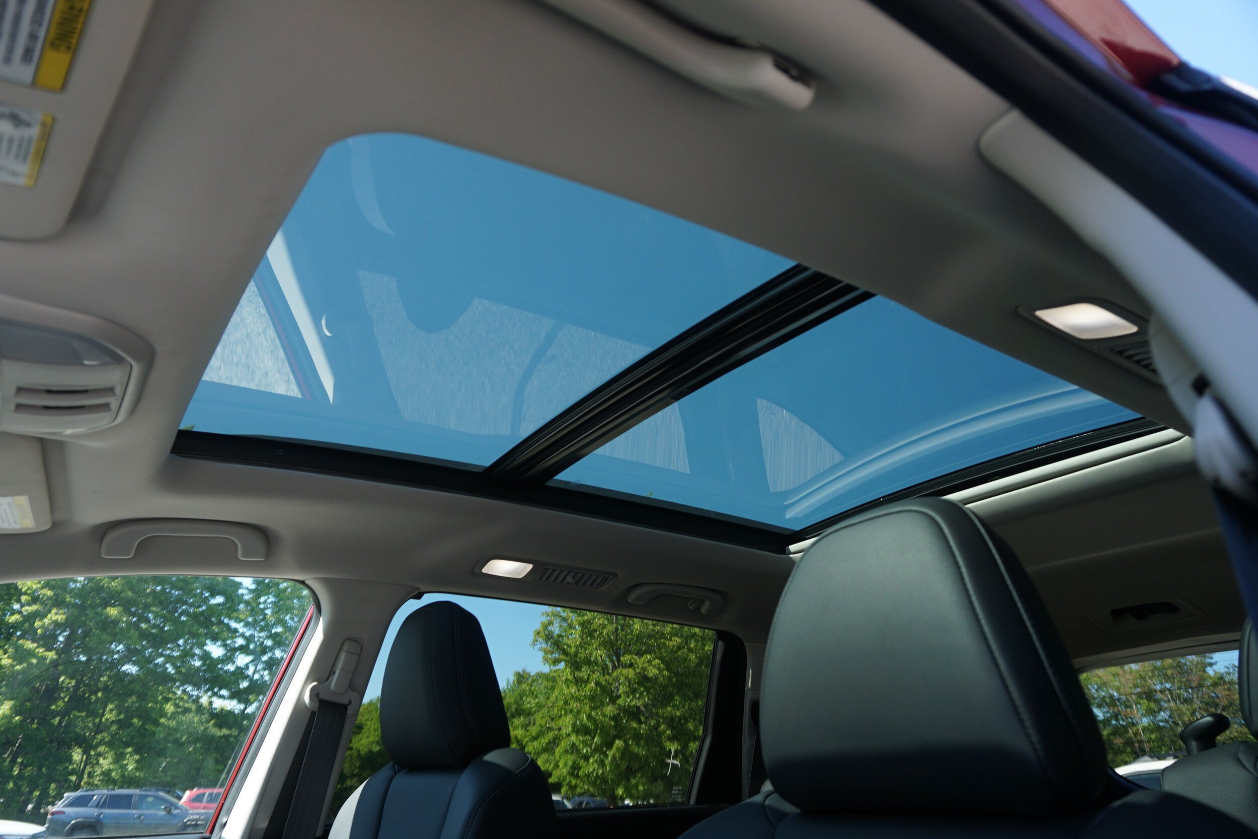 New 2026 Subaru Ascent Limited AWD/4WD image 9