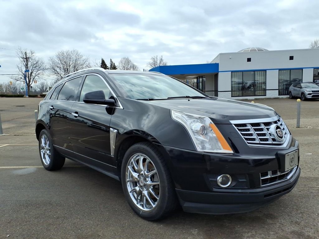Used 2014 Cadillac SRX Performance w/ Driver Awareness Package AWD/4WD image 3