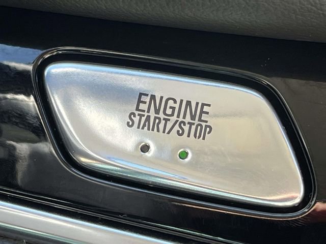 Certified 2024 Buick Enclave Avenir w/ Avenir Technology Package image 35