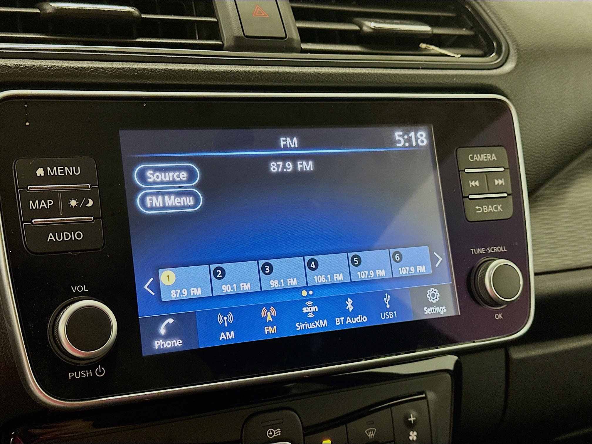 Used 2025 Nissan Leaf SV Plus FWD image 21
