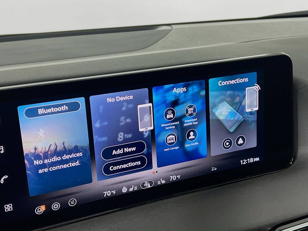 New 2026 Nissan Sentra SR w/ SR Premium Package FWD image 11