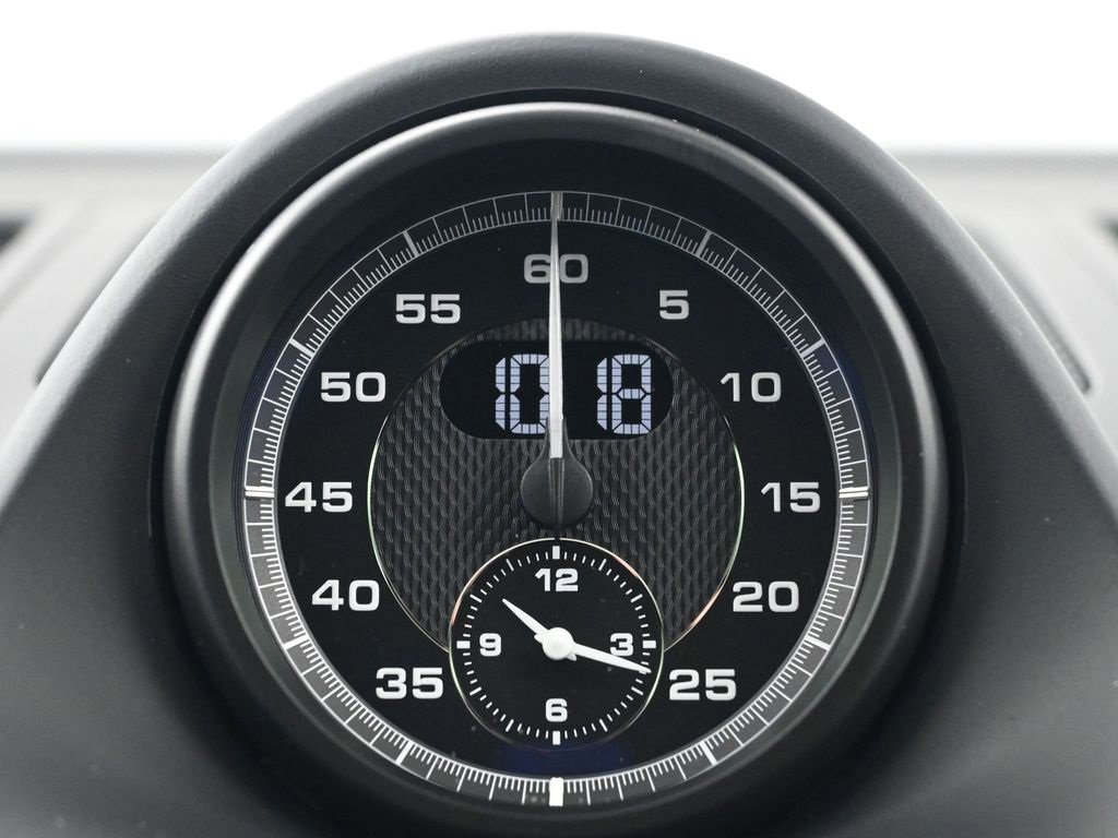 Certified 2026 Porsche Macan S image 12