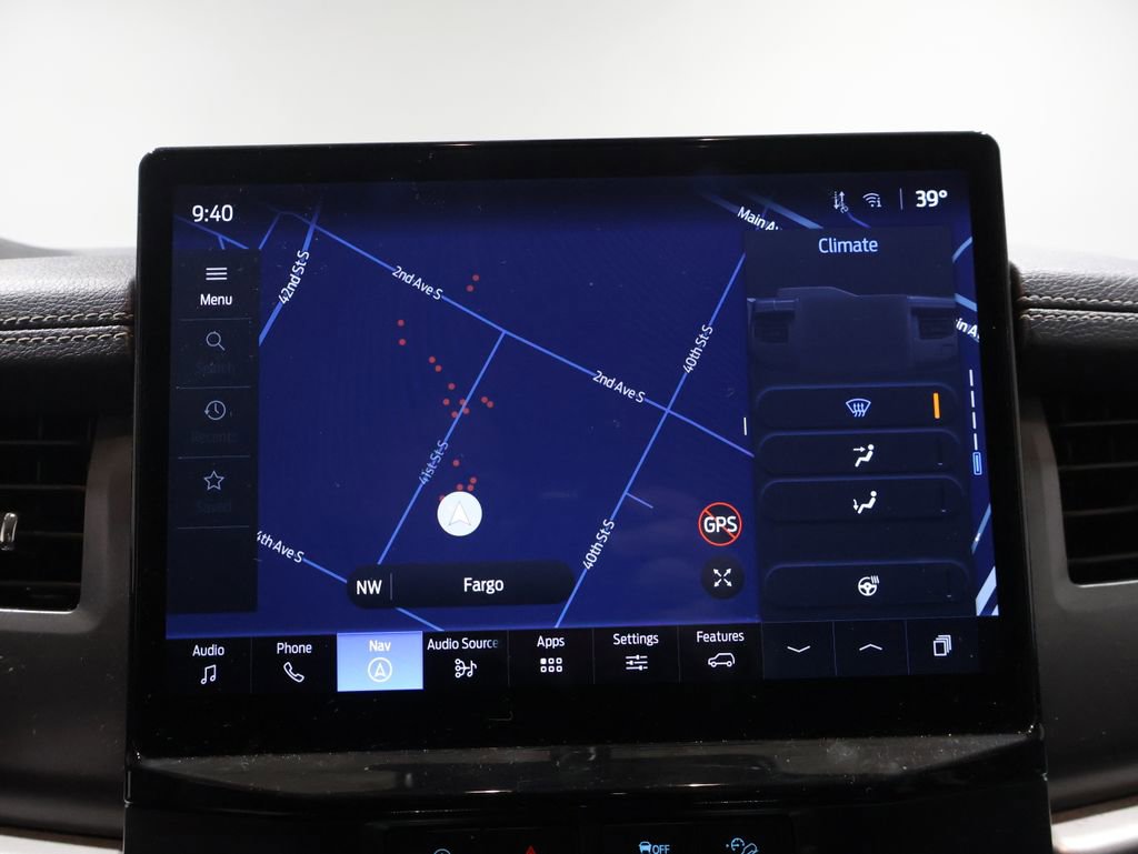 Used 2024 Ford Expedition XLT image 29