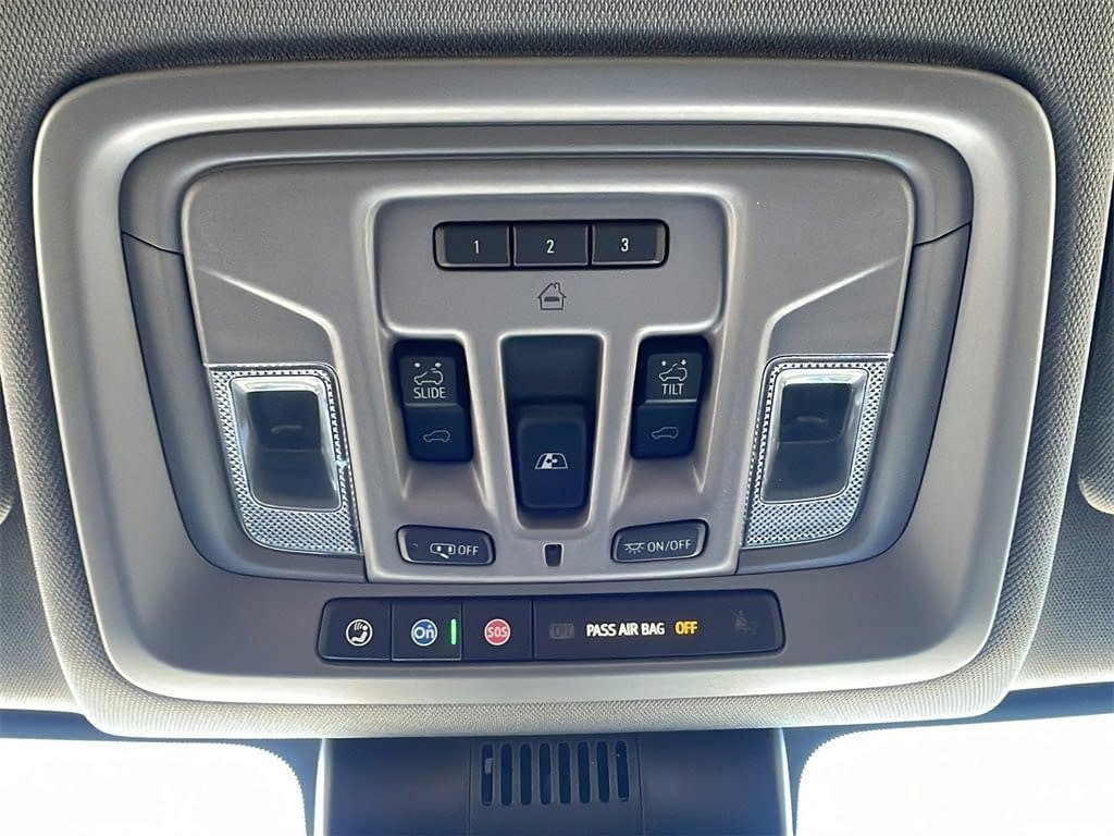 New 2025 GMC Sierra 2500 Denali w/ Denali Reserve Package image 26