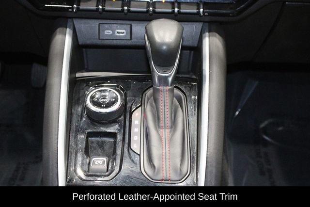 Used 2023 Chevrolet Colorado Z71 w/ Z71 Convenience Package 2 image 36