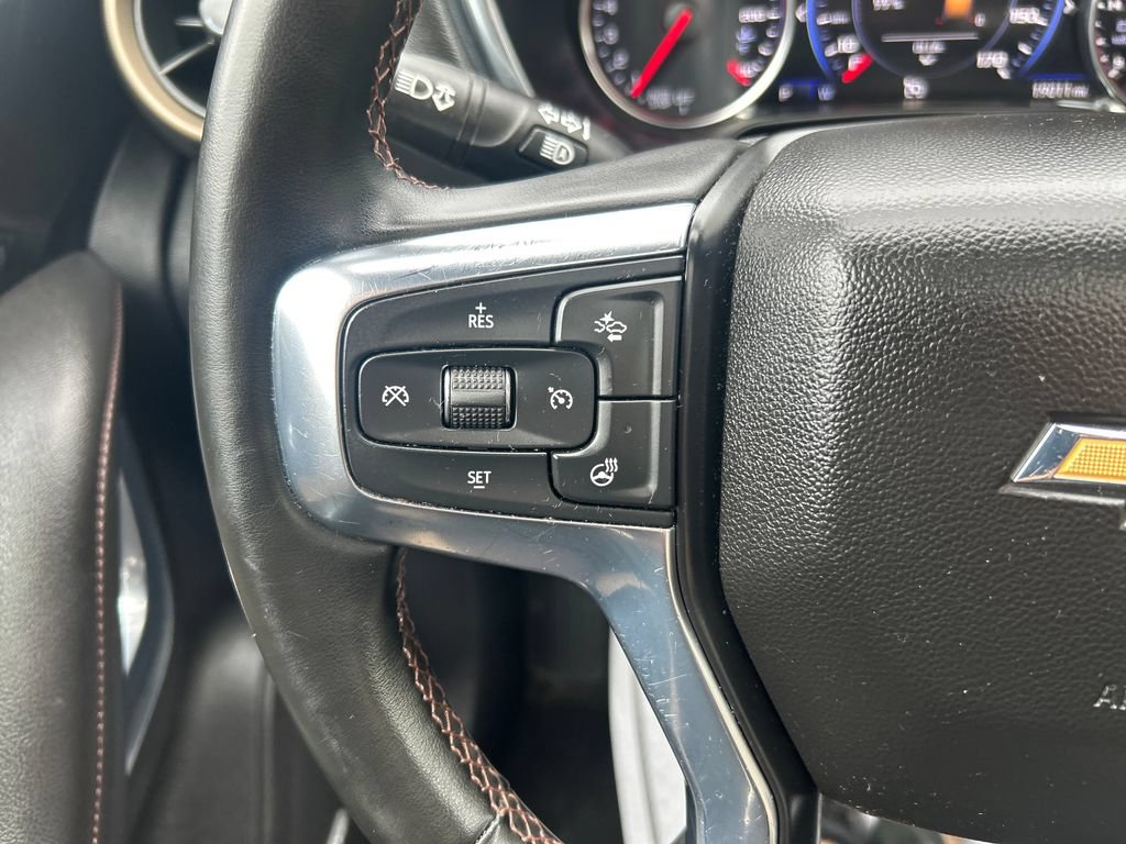 Used 2023 Chevrolet Blazer Premier w/ Enhanced Convenience Package FWD image 24