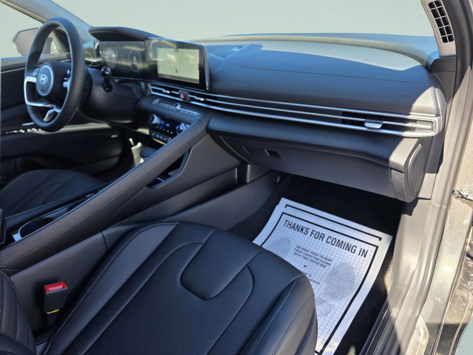 New 2026 Hyundai Elantra Limited image 15