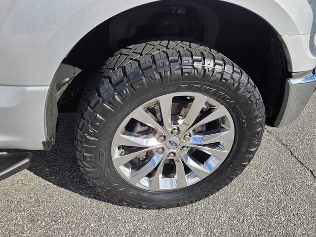 Used 2016 Ford F150 XLT w/ Equipment Group 302A Luxury image 14