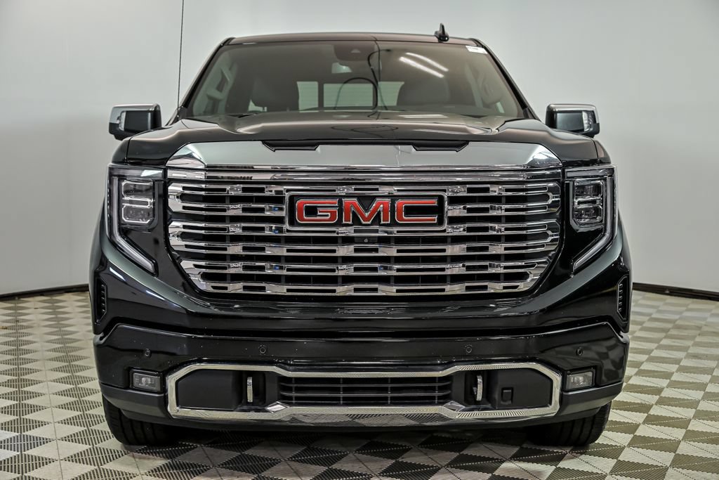 Used 2023 GMC Sierra 1500 Denali AWD/4WD image 4