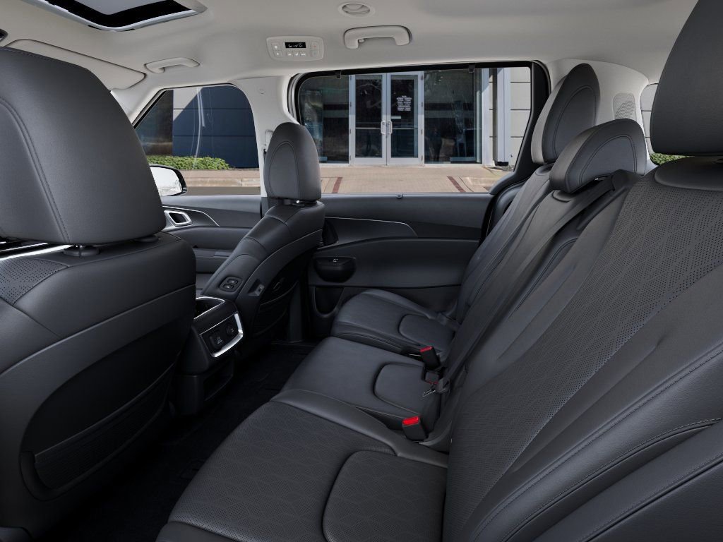 New 2026 Kia Carnival SX image 23