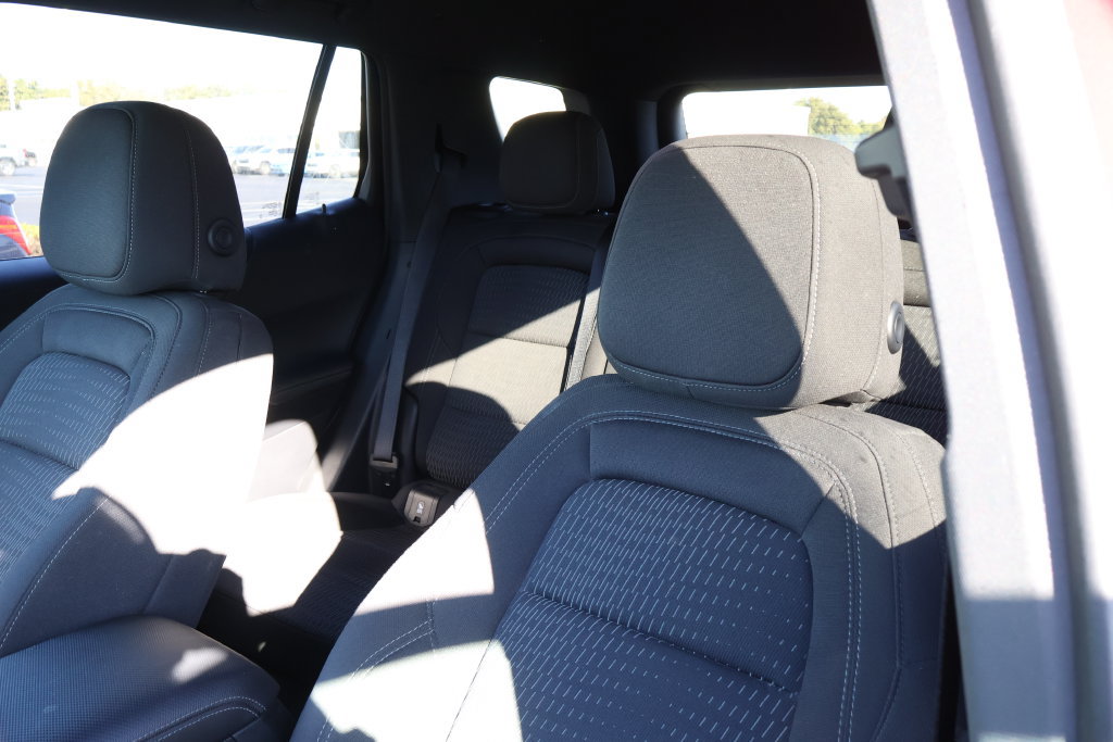 Used 2026 Chevrolet Equinox LT FWD image 10