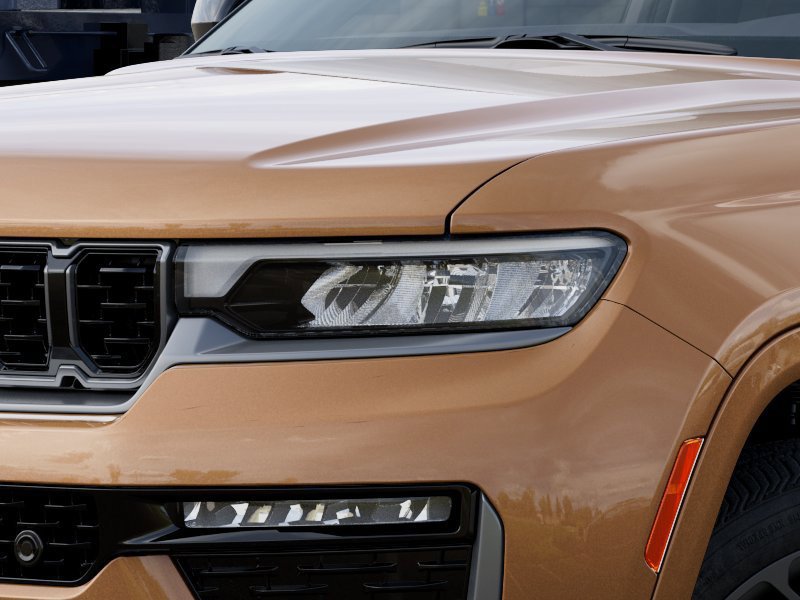New 2027 Jeep Grand Cherokee Summit AWD/4WD image 16