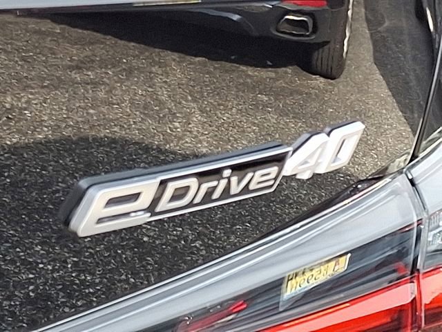 Used 2022 BMW i4 eDrive40 image 30