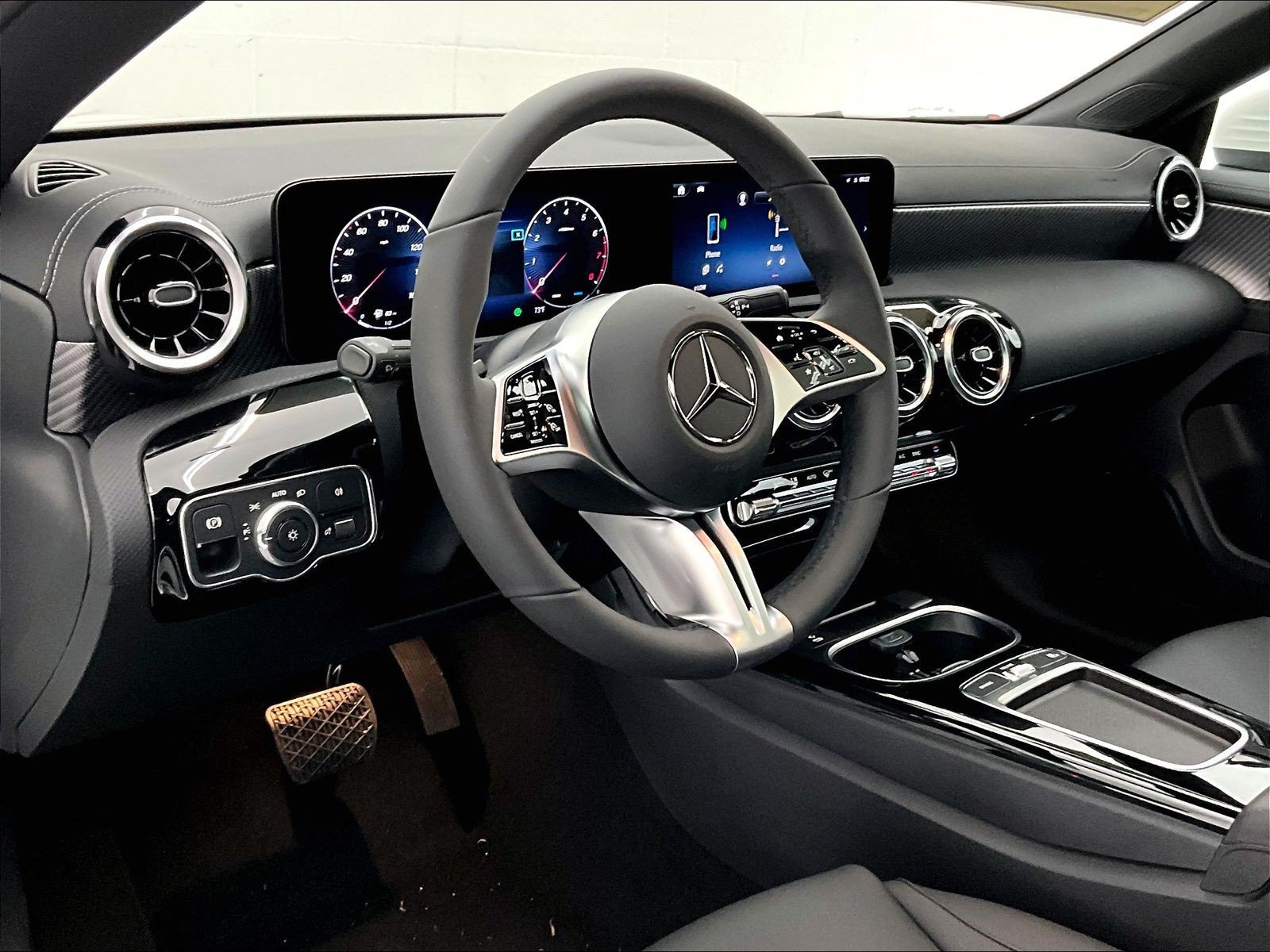 Used 2026 Mercedes-Benz CLA 250 image 6
