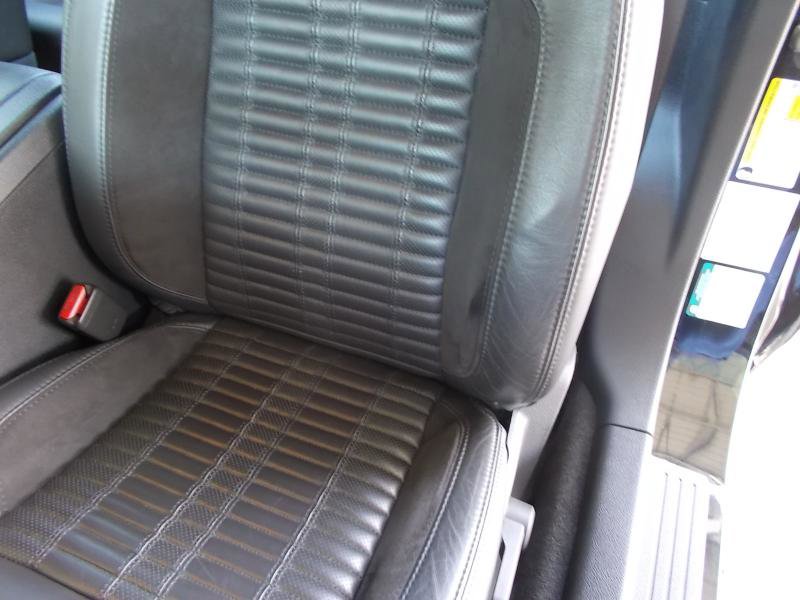 Used 2011 Ford Mustang Shelby GT500 w/ SVT Performance Pkg image 57