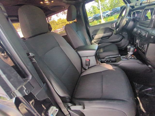 Used 2019 Jeep Wrangler Sport AWD/4WD image 27