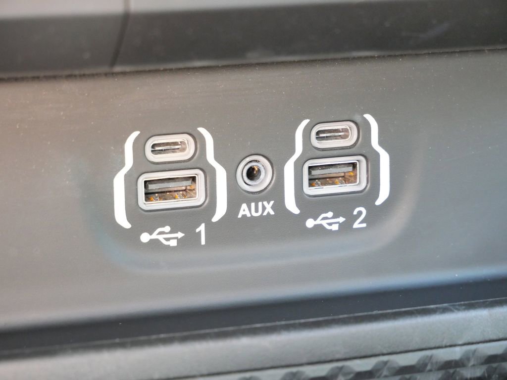 Used 2020 RAM 1500 Laramie image 24