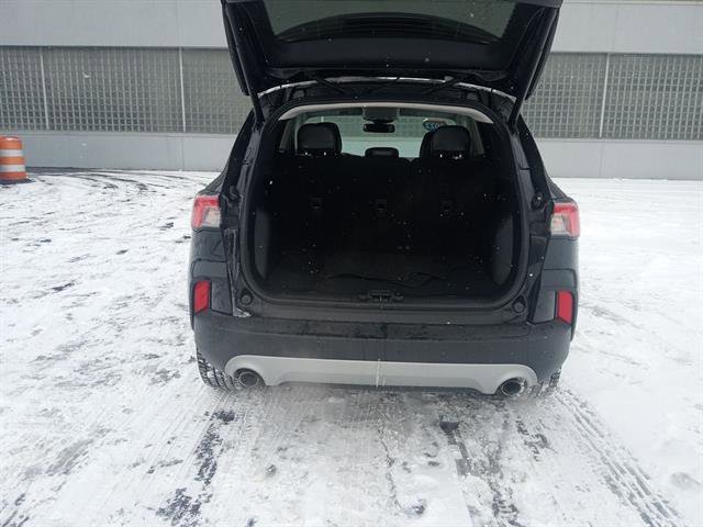 Used 2022 Ford Escape Titanium image 87