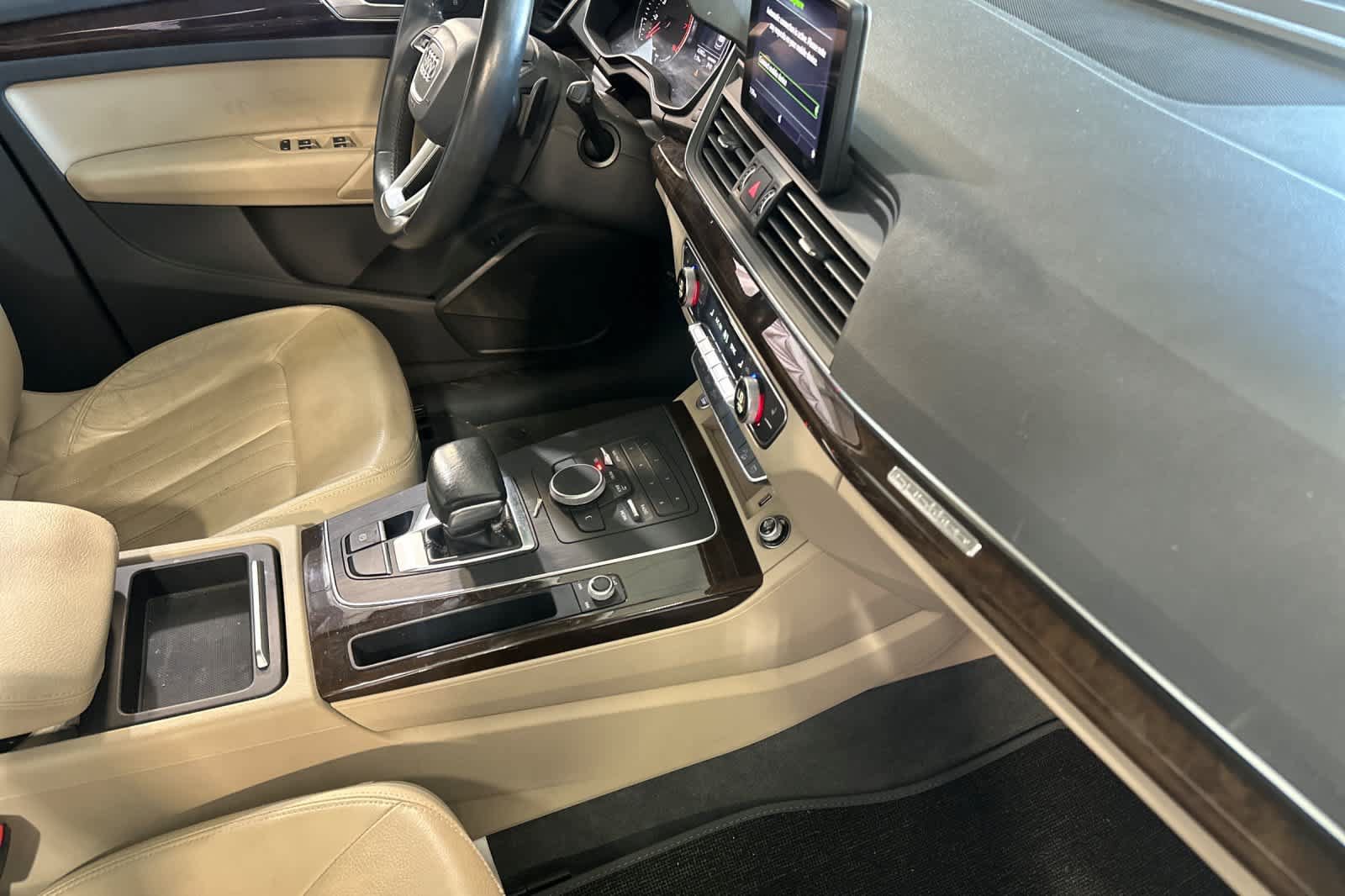 Used 2019 Audi Q5 2.0T Premium AWD/4WD image 17