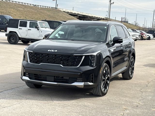 Used 2025 Kia Sorento SX image 14