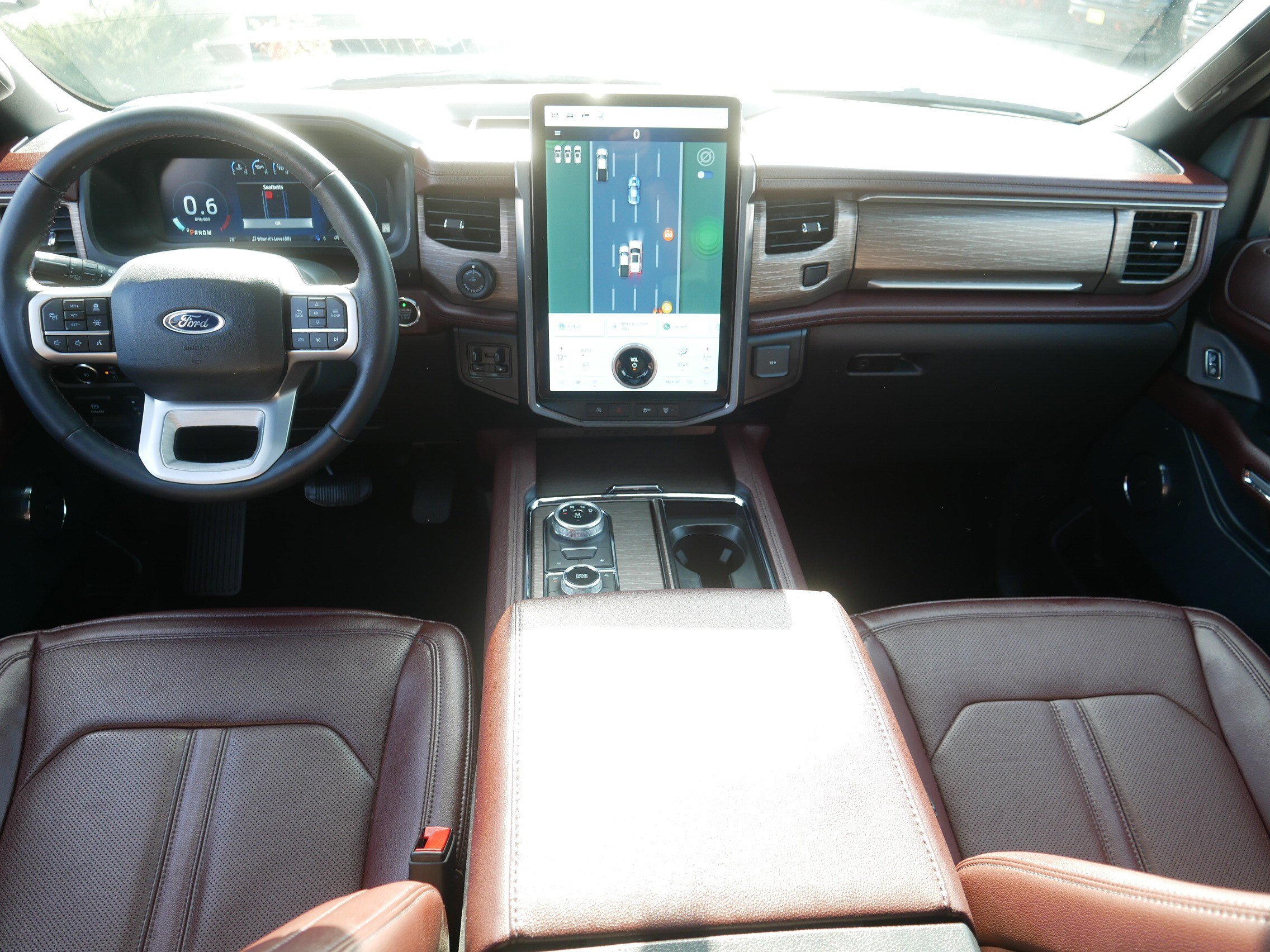 Used 2024 Ford Expedition Limited AWD/4WD image 10