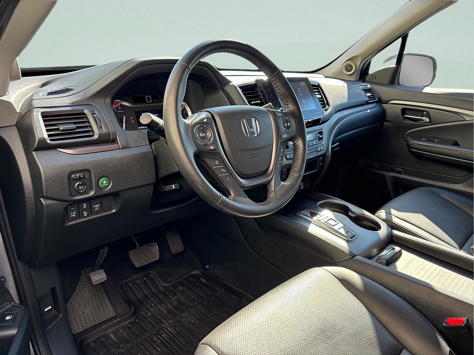 Certified 2023 Honda Ridgeline RTL image 14