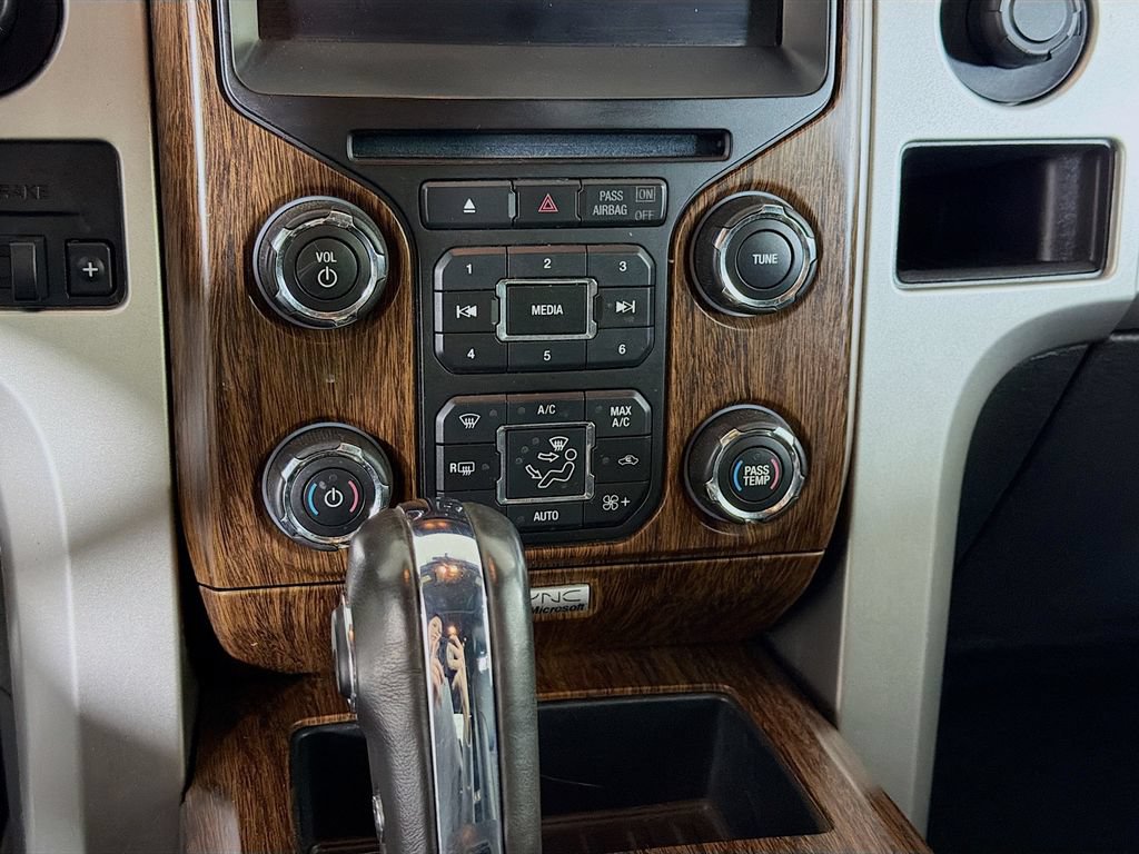 Used 2013 Ford F150 Lariat w/ Luxury Equipment Group AWD/4WD image 16