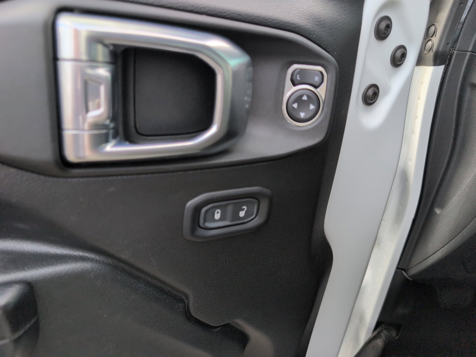 Used 2021 Jeep Wrangler Unlimited Rubicon image 12