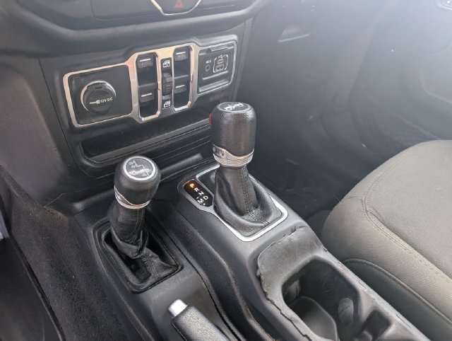 Used 2019 Jeep Wrangler Unlimited Sport S AWD/4WD image 15