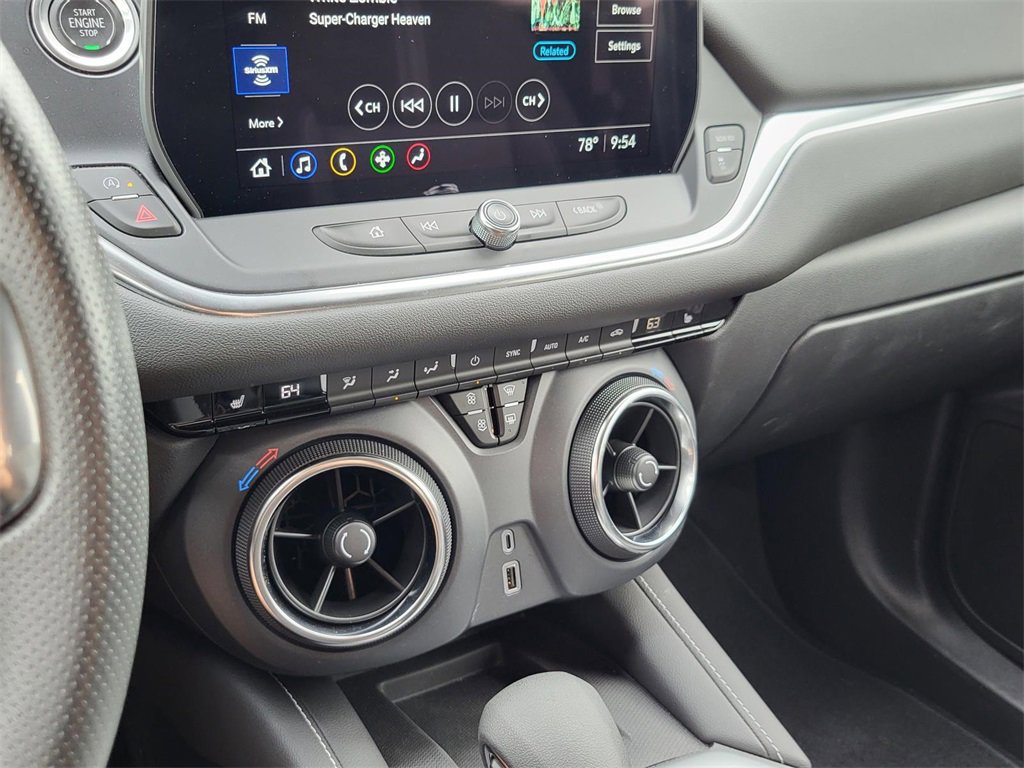 Used 2023 Chevrolet Blazer LT w/ Convenience Package image 28