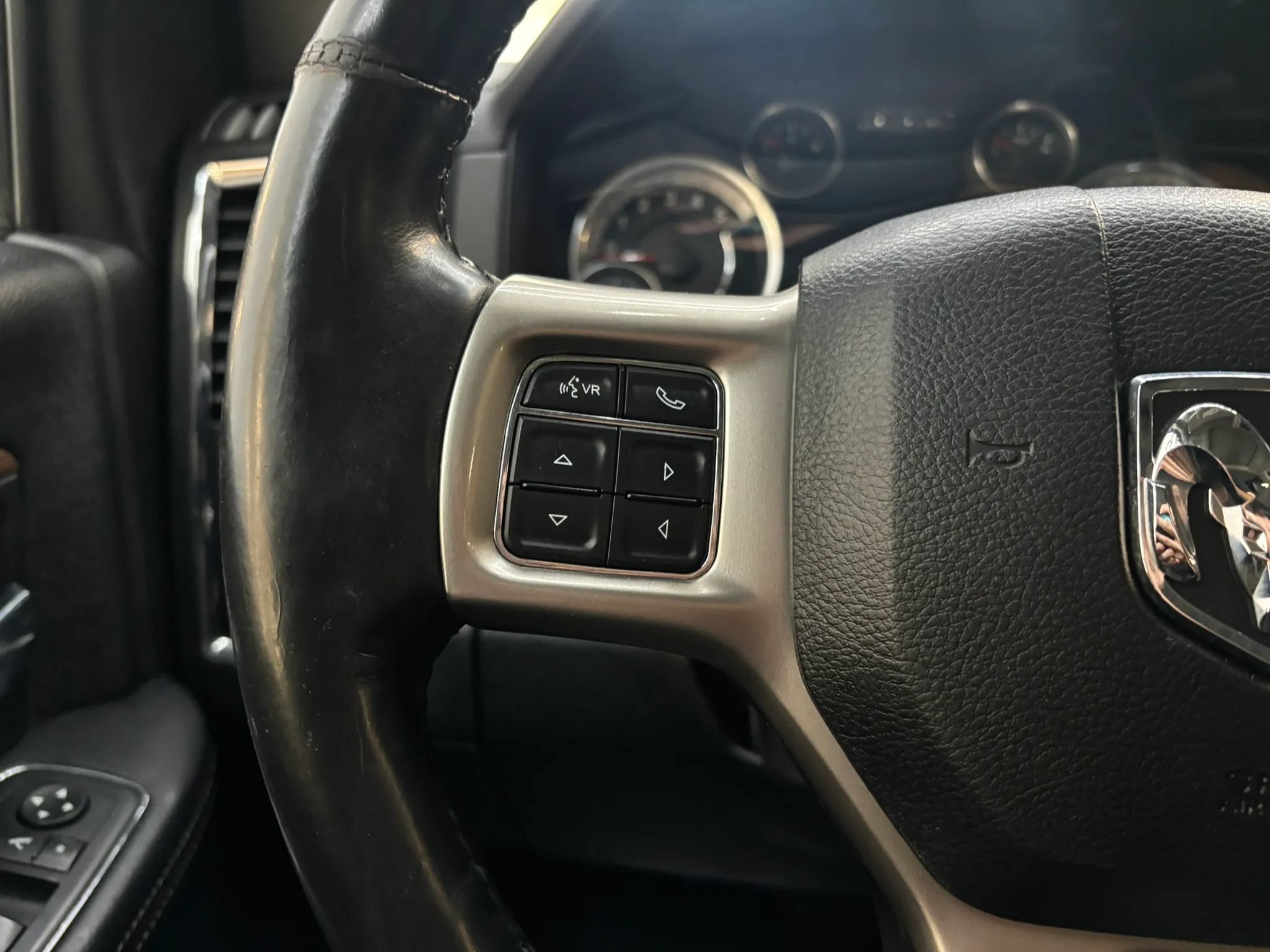 Used 2016 RAM 2500 Laramie w/ Protection Group AWD/4WD image 16
