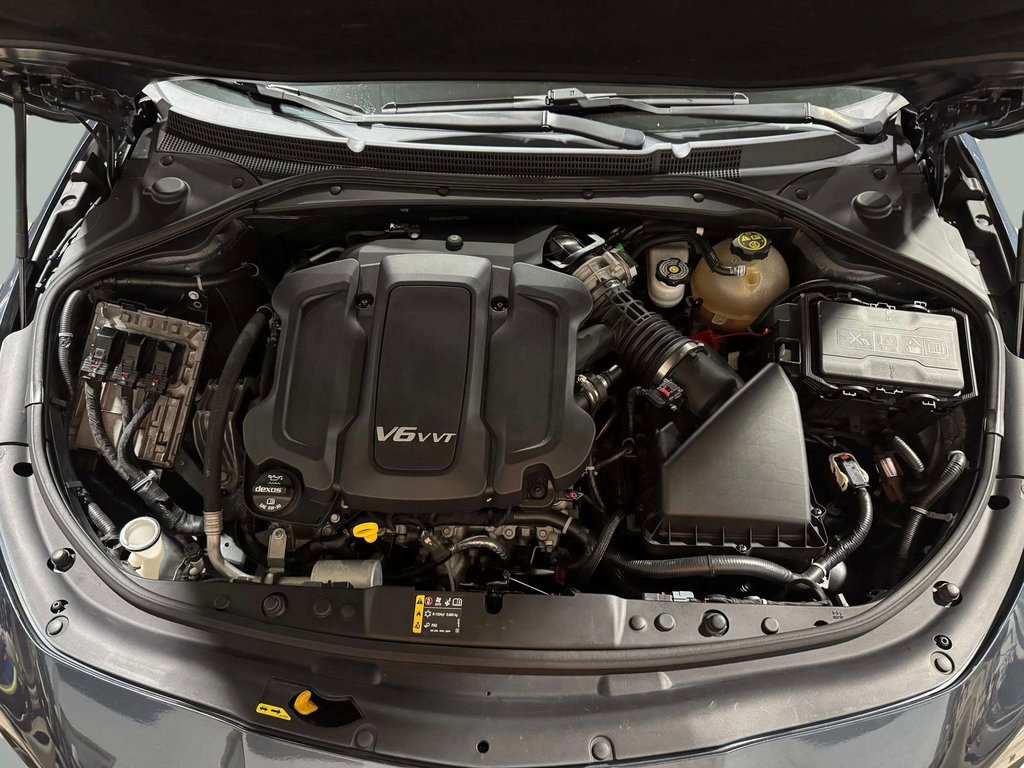 Used 2019 Buick LaCrosse Avenir w/ Driver Confidence Package II image 27