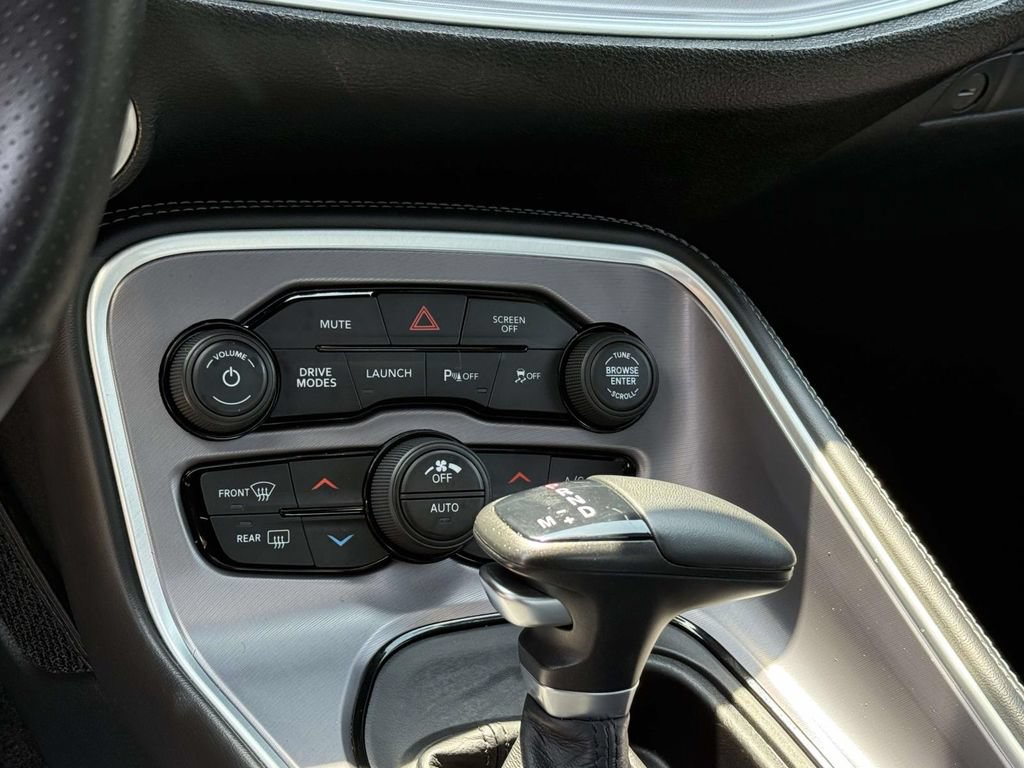 Used 2019 Dodge Challenger R/T Scat Pack w/ Shaker Package RWD image 20