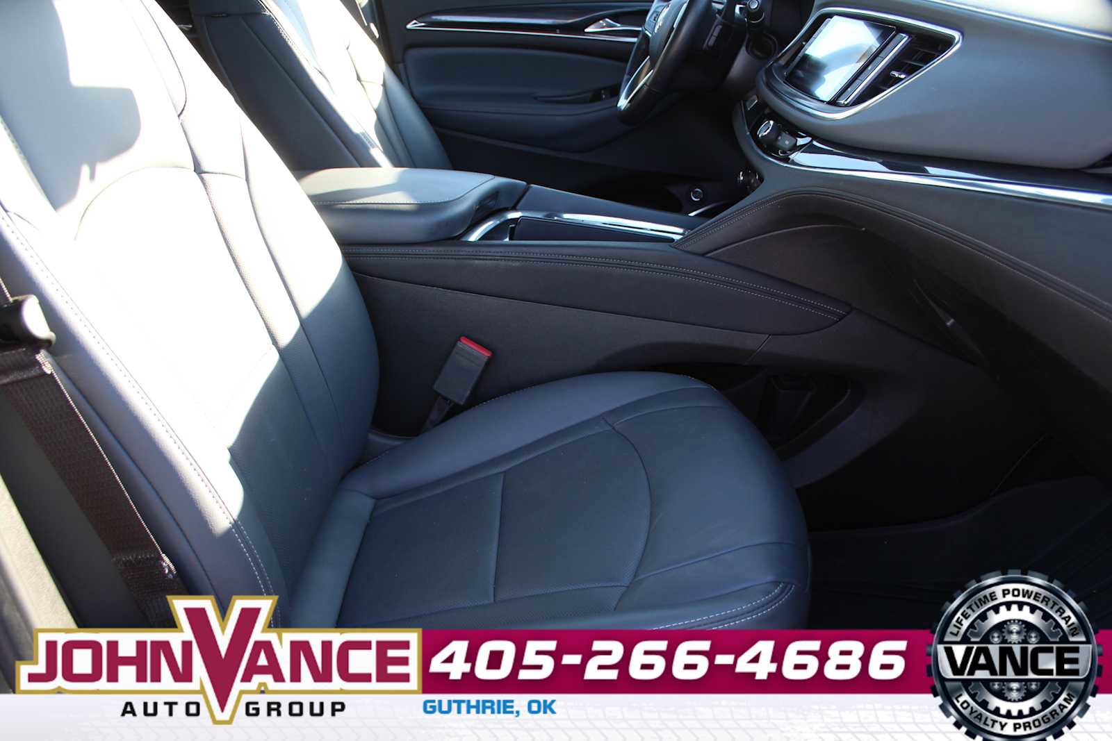 Used 2023 Buick Enclave Premium w/ Experience Buick Package image 18
