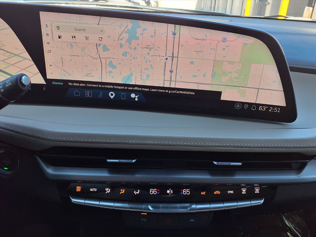 Certified 2024 Cadillac XT4 Luxury FWD image 24