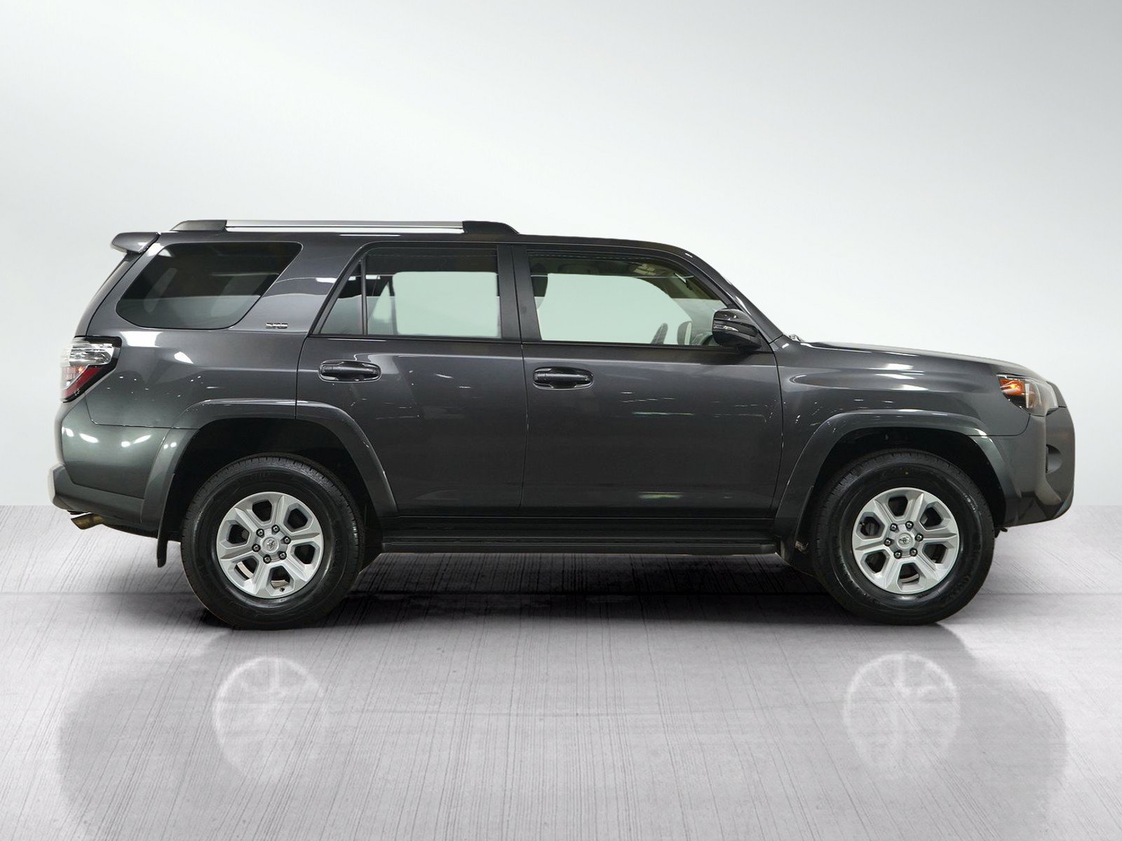 Used 2023 Toyota 4Runner SR5 Premium AWD/4WD image 6