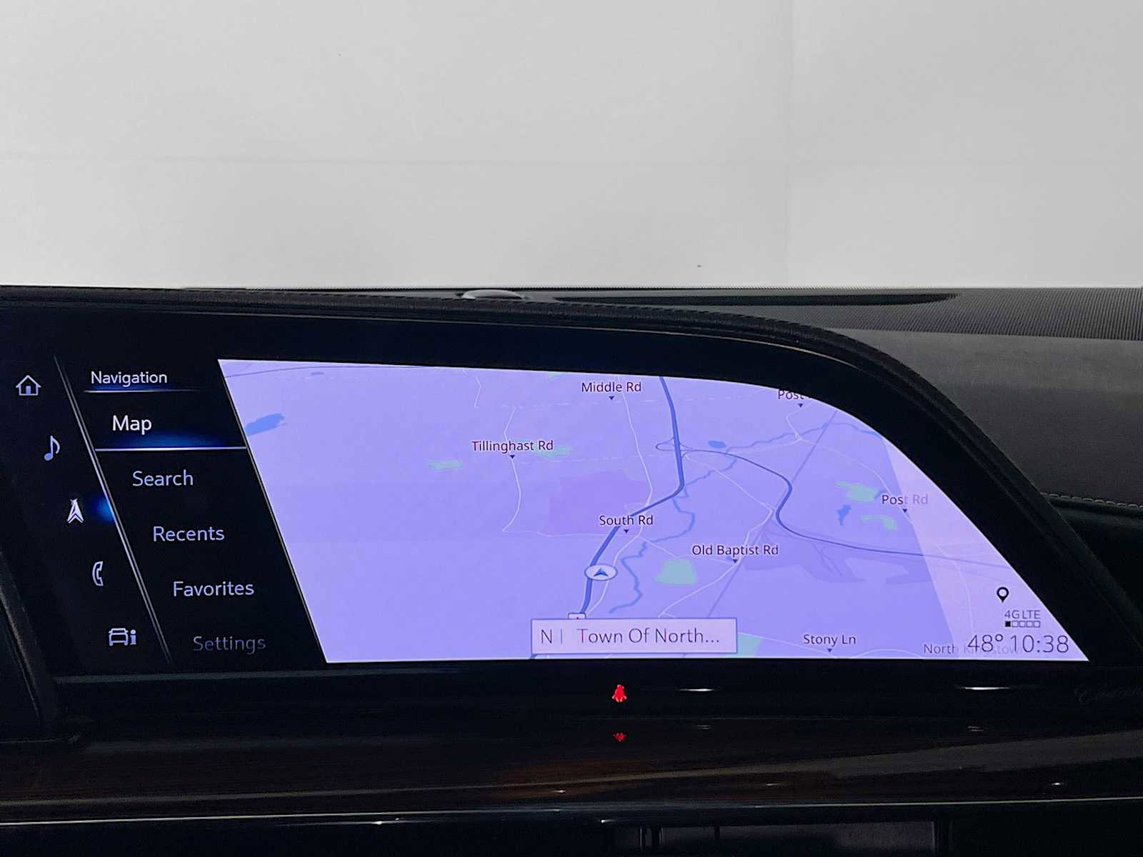 Used 2023 Cadillac Escalade Premium Luxury image 13