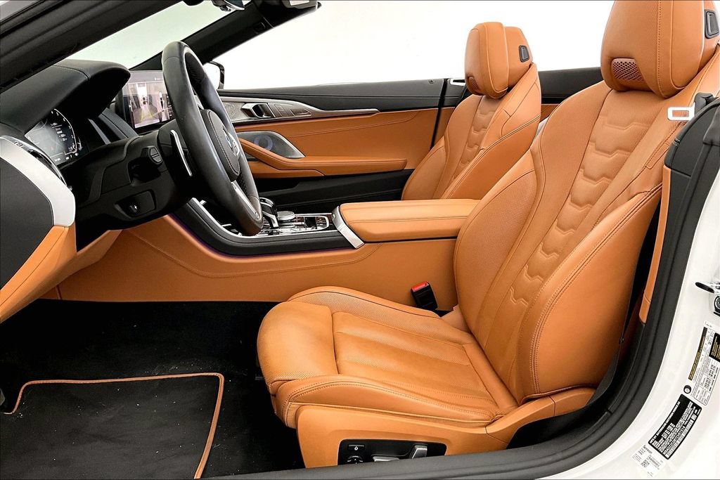 Used 2026 BMW 840i Convertible RWD image 31