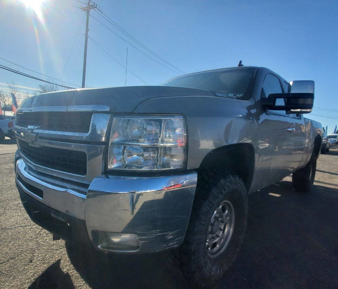 Used 2007 Chevrolet Silverado 2500 LT w/ 1LT Convenience Package