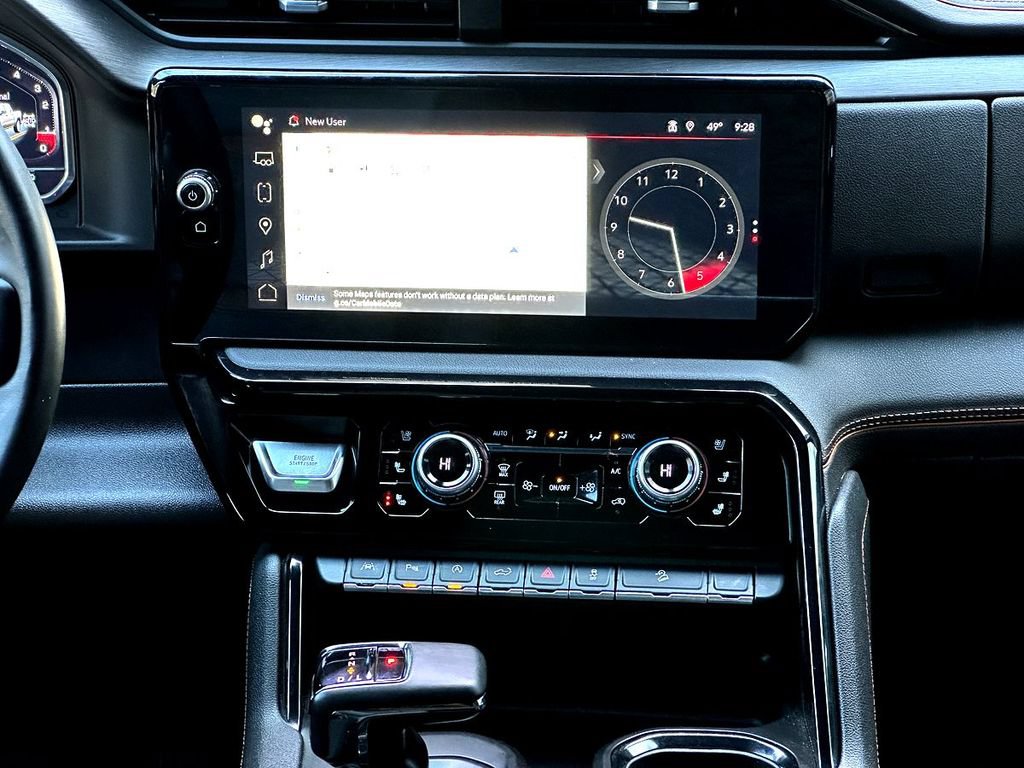 Used 2024 GMC Sierra 1500 AT4 w/ Technology Package AWD/4WD image 27
