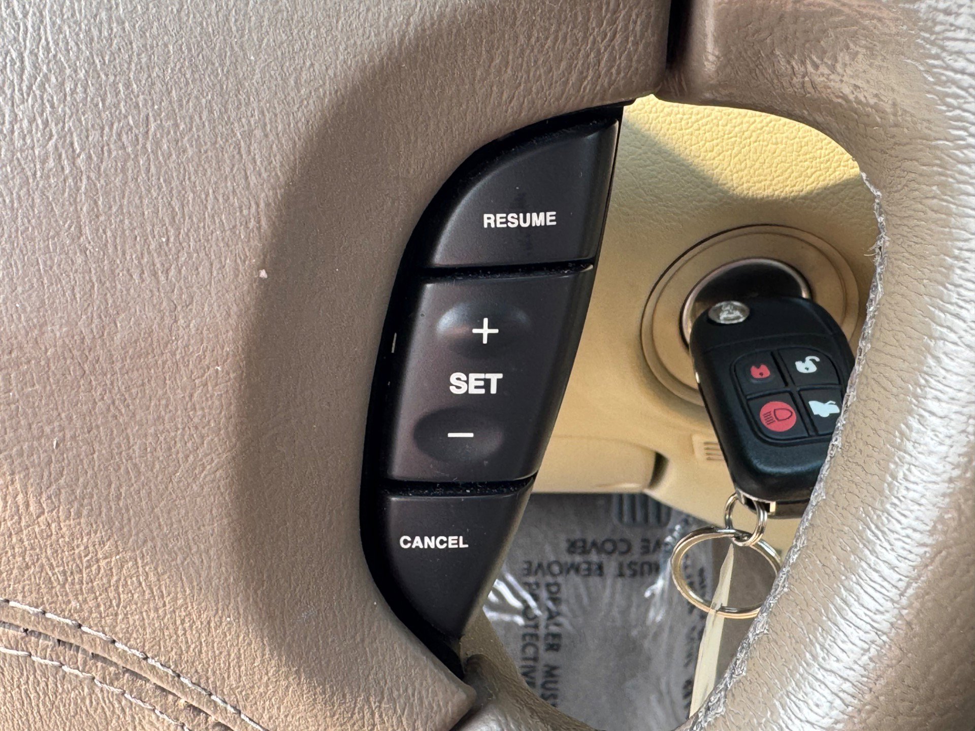 Used 2008 Jaguar XJ8 L image 18