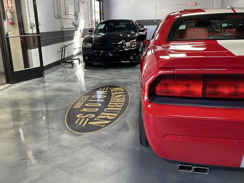 Used 2013 Dodge Challenger SRT8 w/ Harman Kardon Audio Group RWD image 12