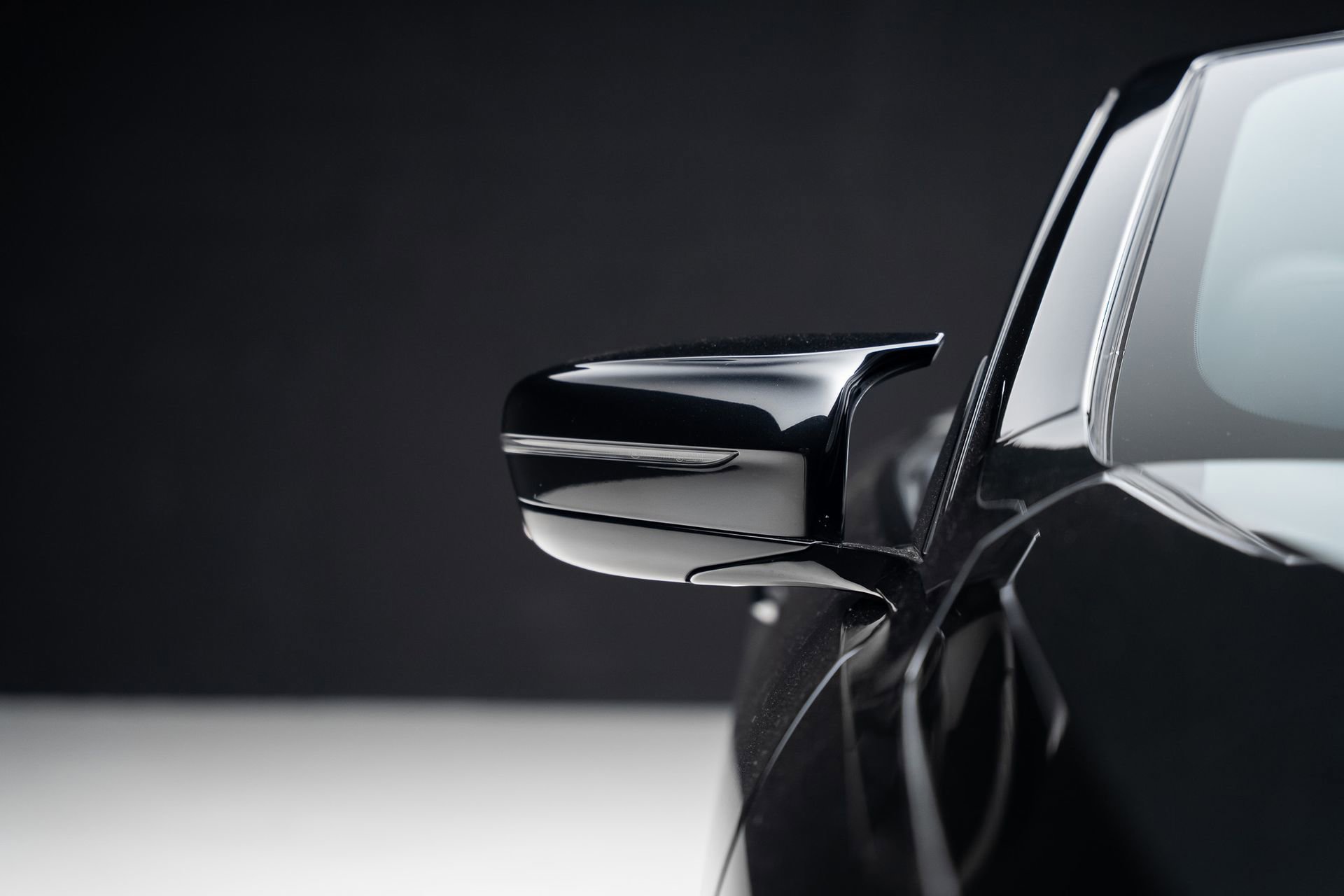 Used 2023 BMW M850i xDrive Convertible w/ M Sport Professional Package image 16