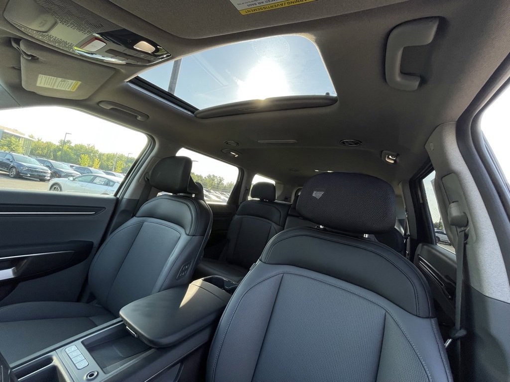 New 2026 Kia EV9 Light image 3