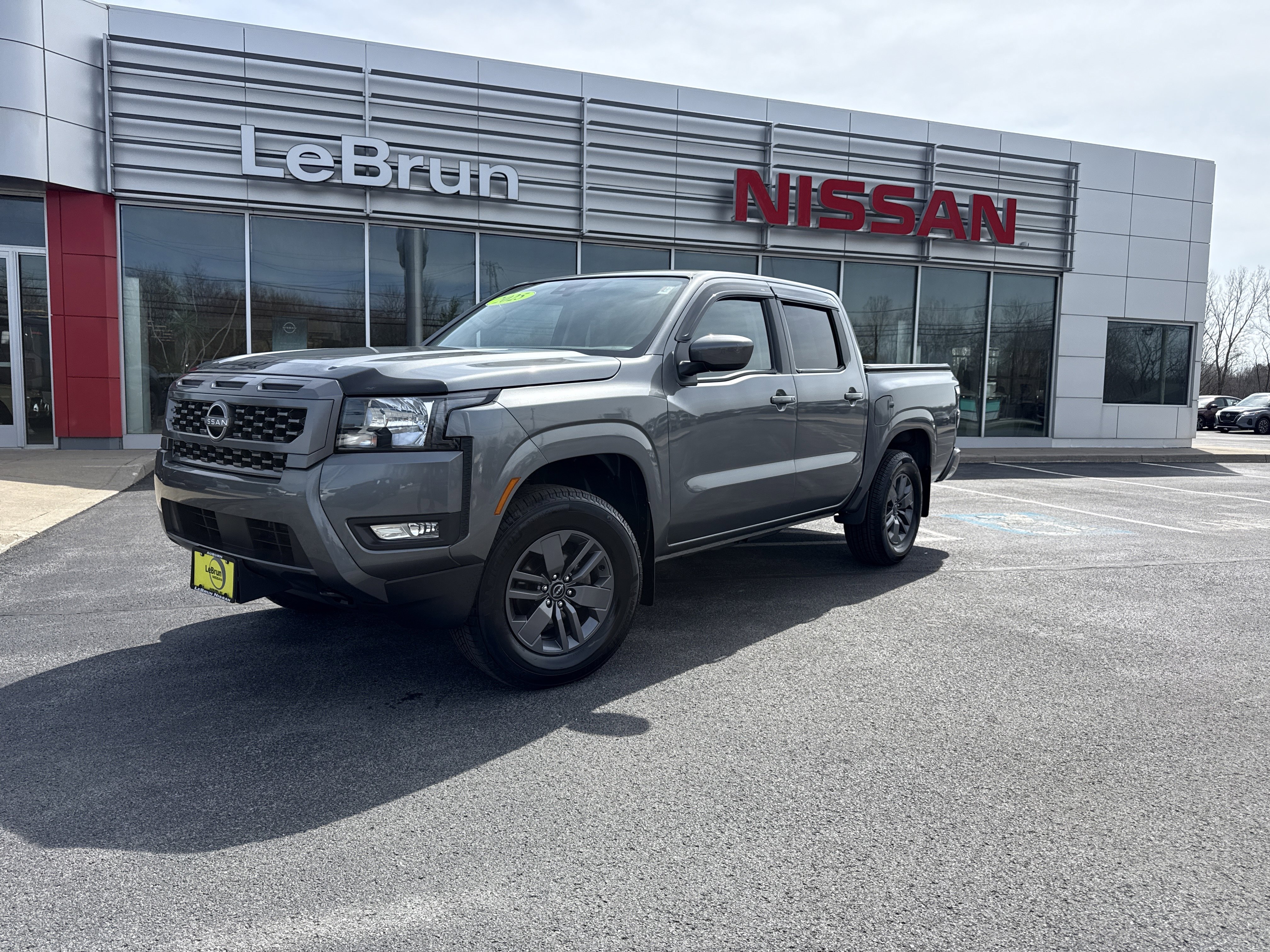 Used 2025 Nissan Frontier SV w/ SV Convenience Package image 1