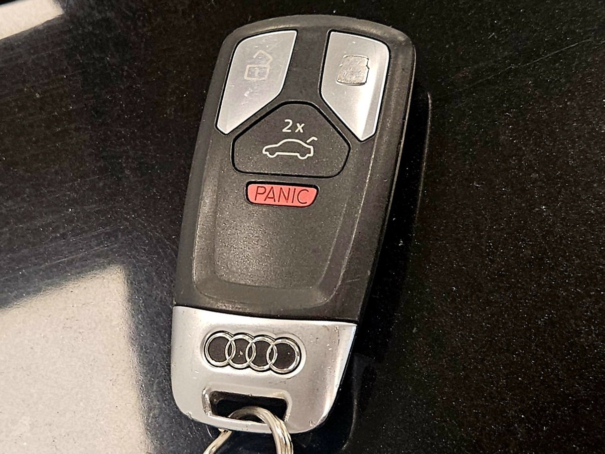 Used 2019 Audi Q5 2.0T Premium w/ Convenience Package AWD/4WD image 43
