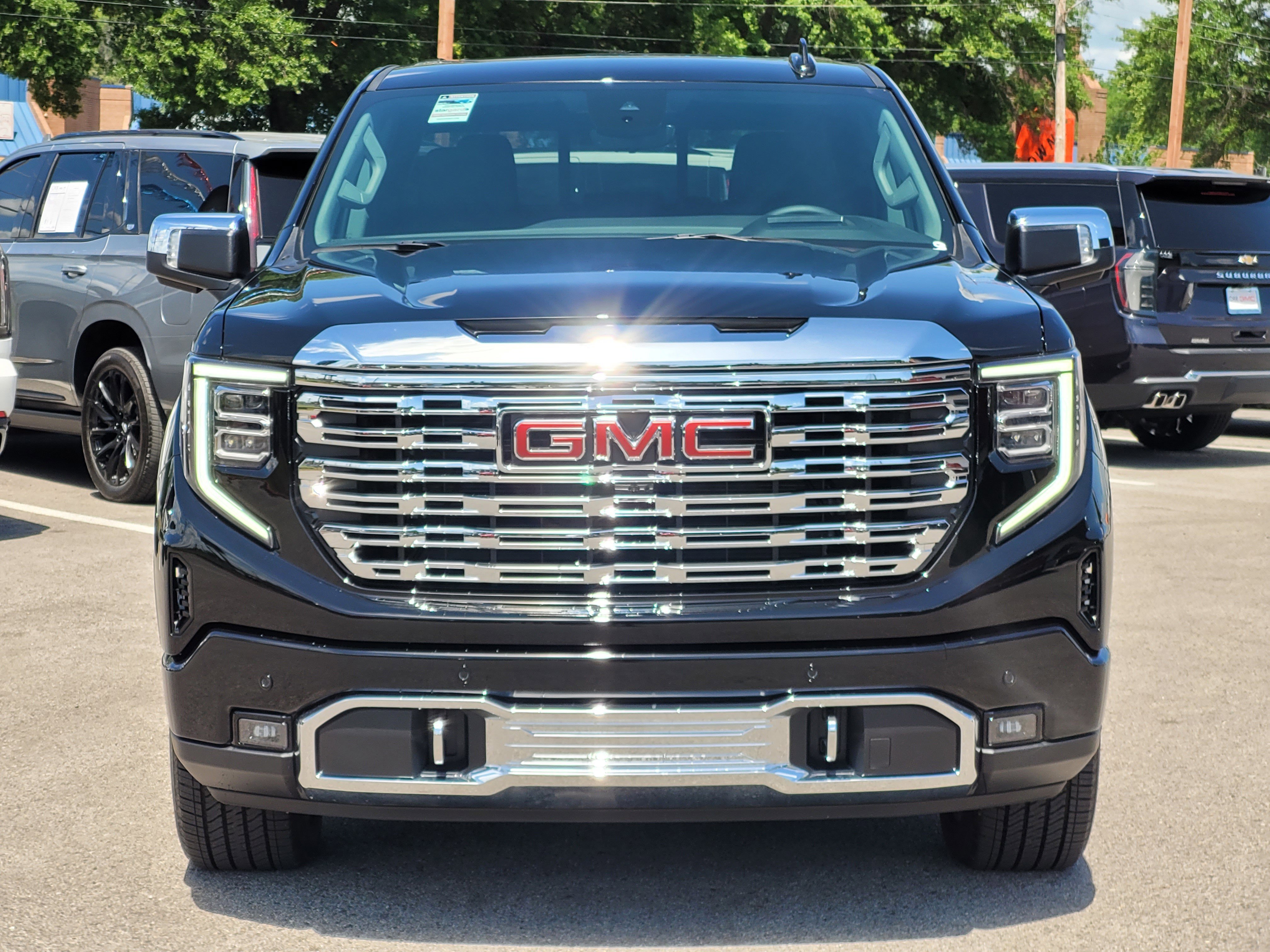New 2026 GMC Sierra 1500 Denali AWD/4WD image 2