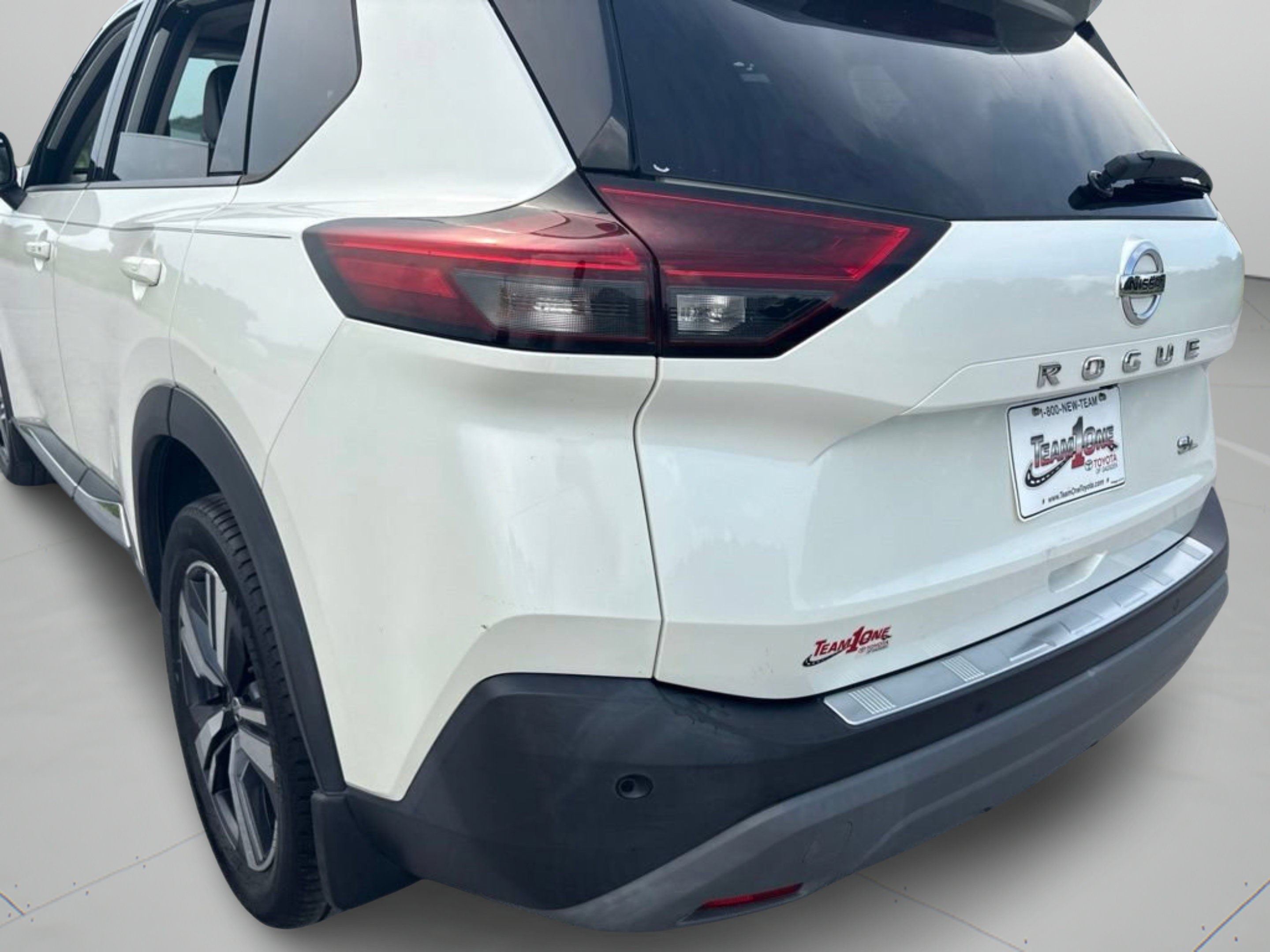 Used 2021 Nissan Rogue SL FWD image 29